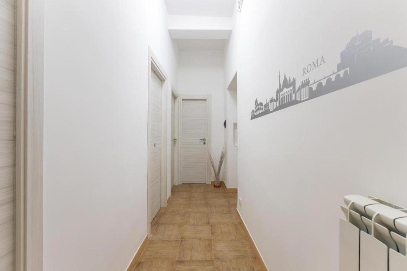 Roma Suite - Trastevere Train Station Apartment *