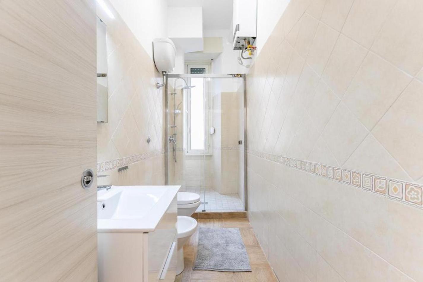 Roma Suite - Trastevere Train Station Apartment Rome